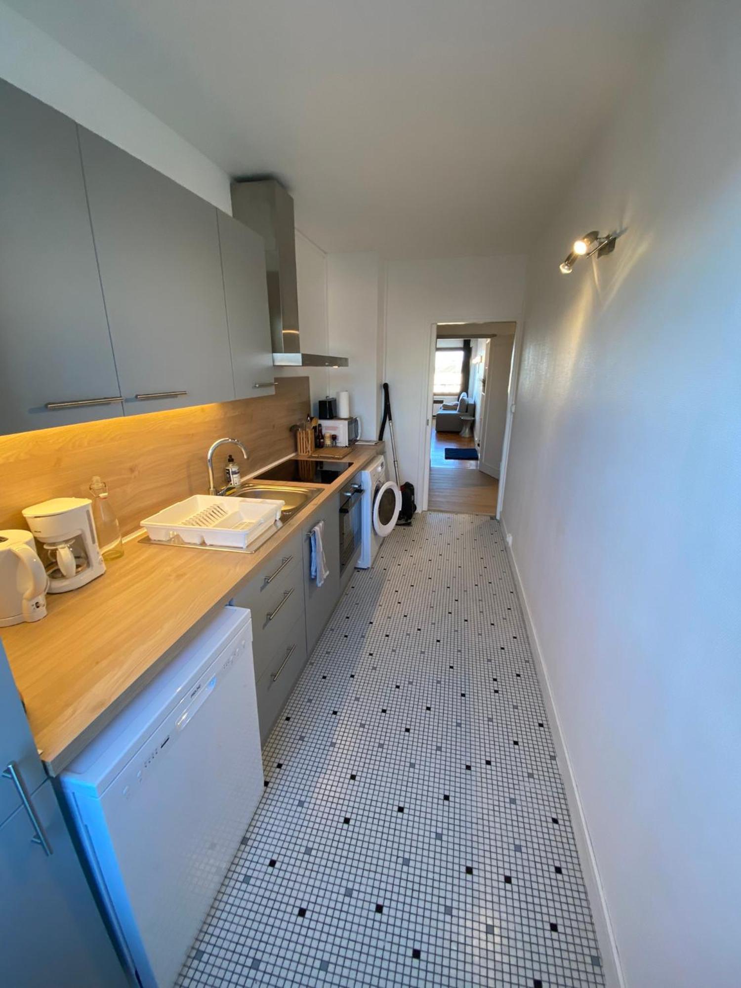 Jusqu'a 6 Couchages * Le Mans